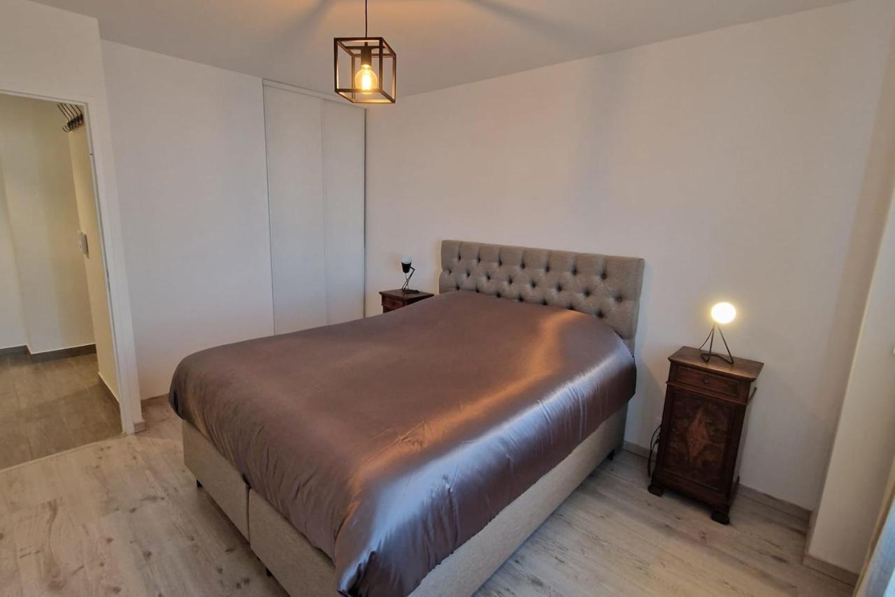 Appartement Chic Gold - 5Min Disneyland Σερί Εξωτερικό φωτογραφία